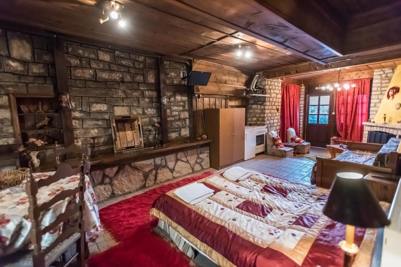 Elatos Rooms Mikrón Khoríon Eksteriør billede